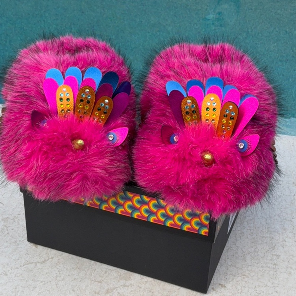 Kurt Geiger Eagle Fluff Slippers New In Box Size 8-9